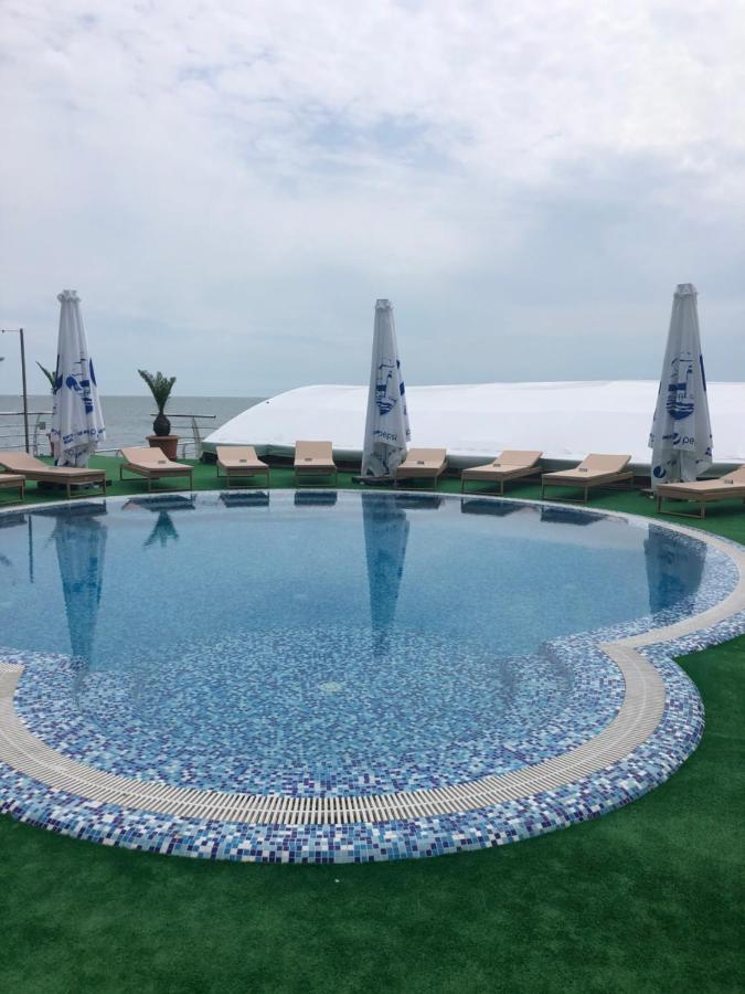 Maristella Marine Residense Hotel Apartment Odesa Exterior photo