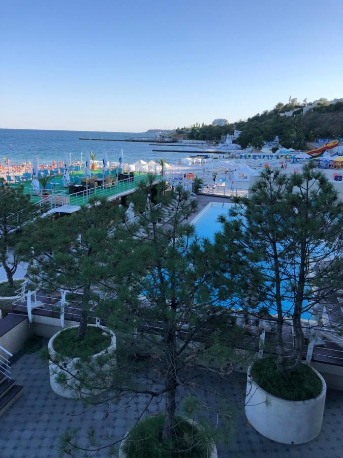 Maristella Marine Residense Hotel Apartment Odesa Exterior photo