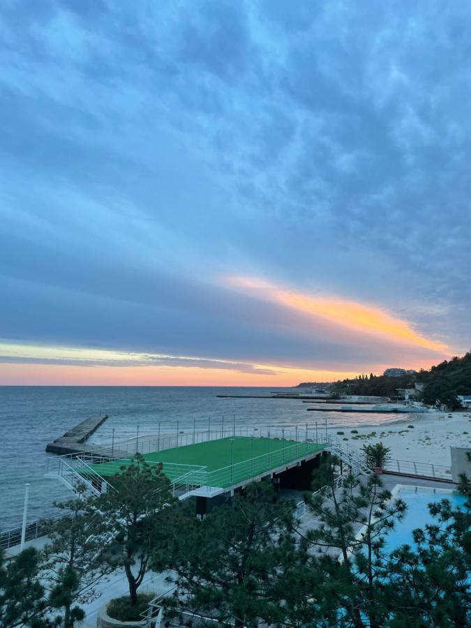 Maristella Marine Residense Hotel Apartment Odesa Exterior photo